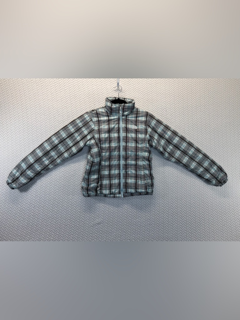 The North Face Kids Plaid Puffer Jacket in Mint and Gray